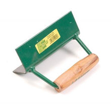 Lasher Trowel – Corner Cove Outside (Wooden Handle, 150mm)